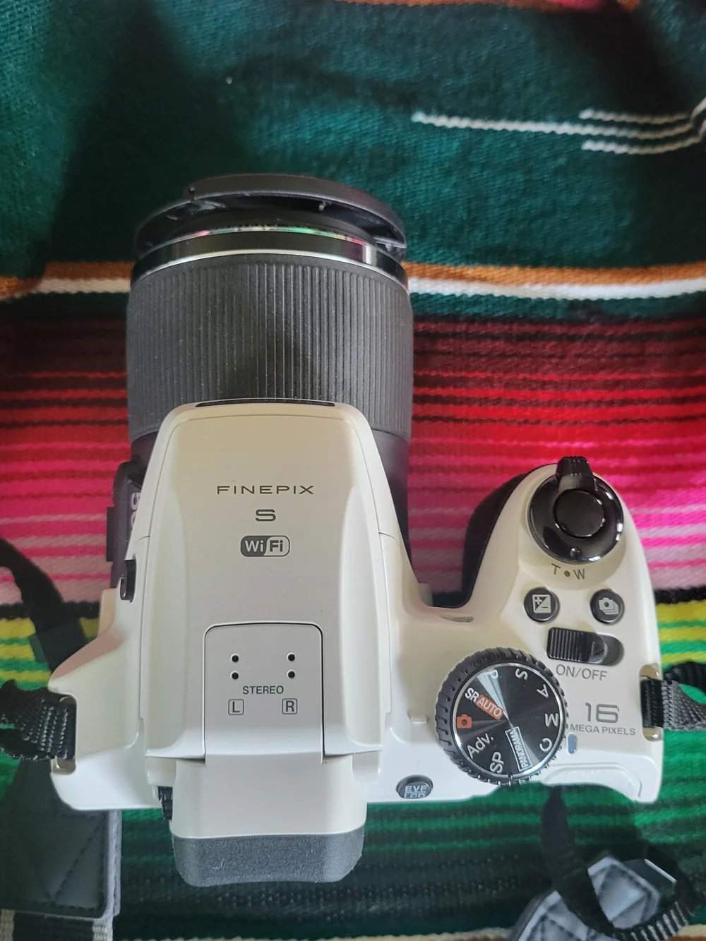 Fujifilm FinePix S9950W White Digital Camera 50x Zoom Complete Box Set